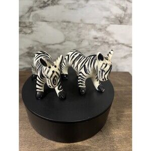 Vintage 1940’s Zebra Salt & Pepper Shakers Made in Japan